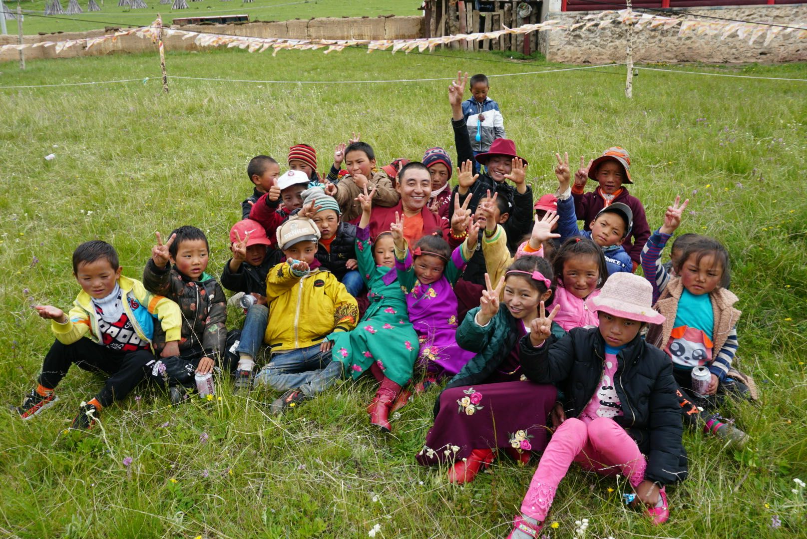 济南波涛高技能人才培训有限公司公益回顾丨家国同欢月同圆 温暖满载甘孜州(图14)